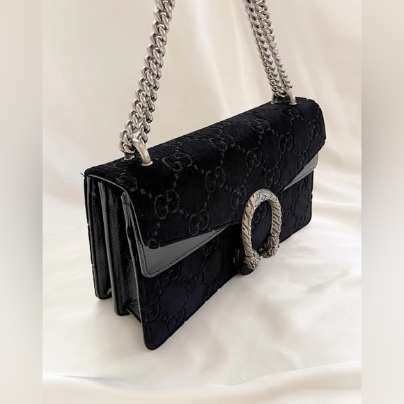 GUCCI Velvet Dionysus Shoulder Bag - Picture 2 of 7